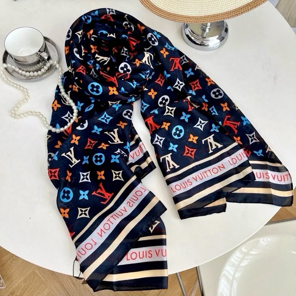 L V Flowers and Leaves Pattern Silk Scarf